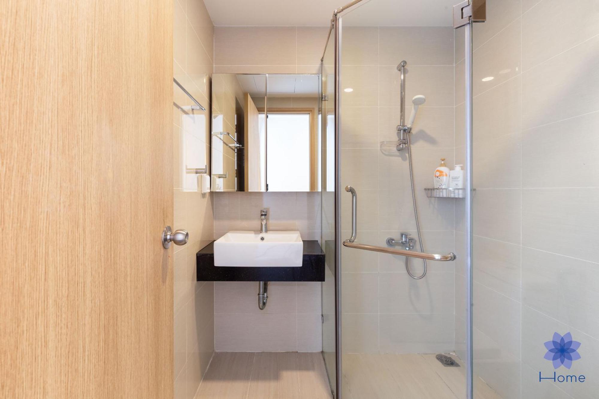 Home, Cosy&Luxury Apartment - 5Mins To Airport, Free Pool&Gym, Airport Pick Up Service Ho Şi Min Dış mekan fotoğraf